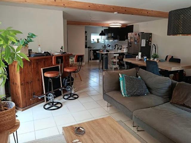 Location Maison 4 pièces 0 m2 Targon