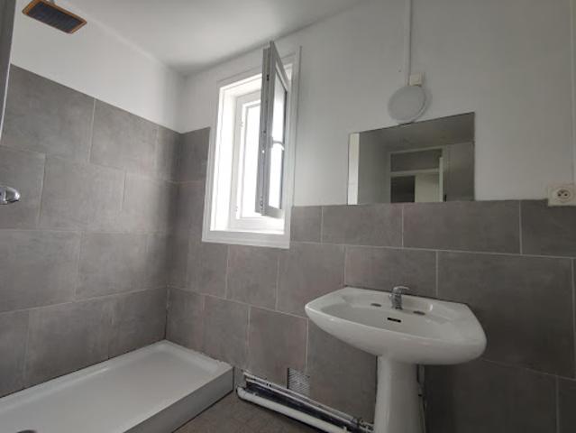Location Maison 4 pièces 100 m2 Mirebeau