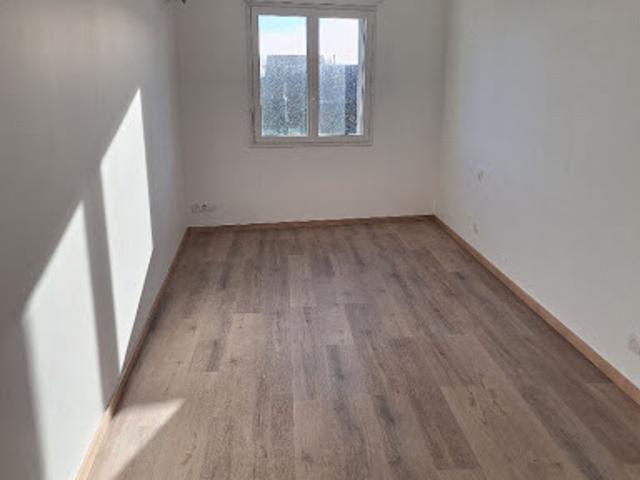Location Maison 4 pièces 104.32 m2 Boitron