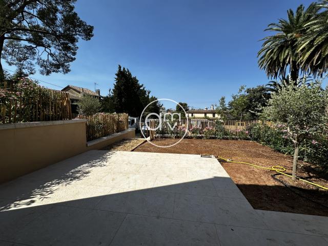 Location Maison 4 pièces 104m² TOULON 83100