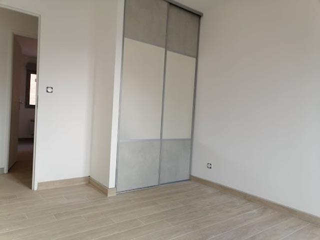 Location Maison 4 pièces 105 m2 Héninel