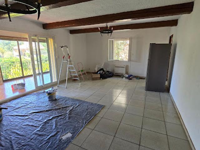 Location Maison 4 pièces 105 m2 Tourrettes
