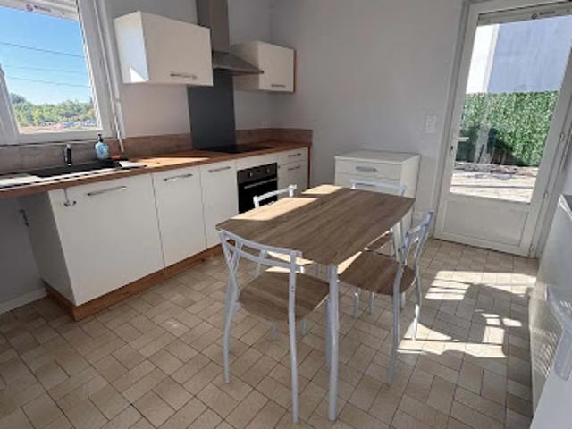 Location Maison 4 pièces 105.59 m2 Bouniagues
