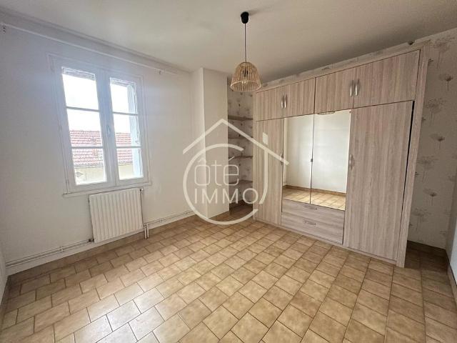 Location Maison 4 pièces 105m² STE FOY LA GRANDE 33220