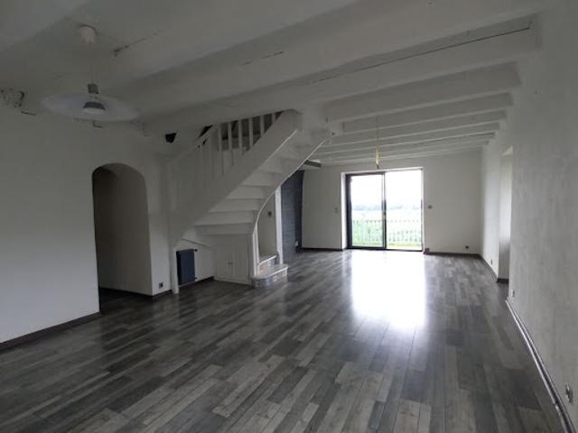 Location Maison 4 pièces 106 m2 Faycelles