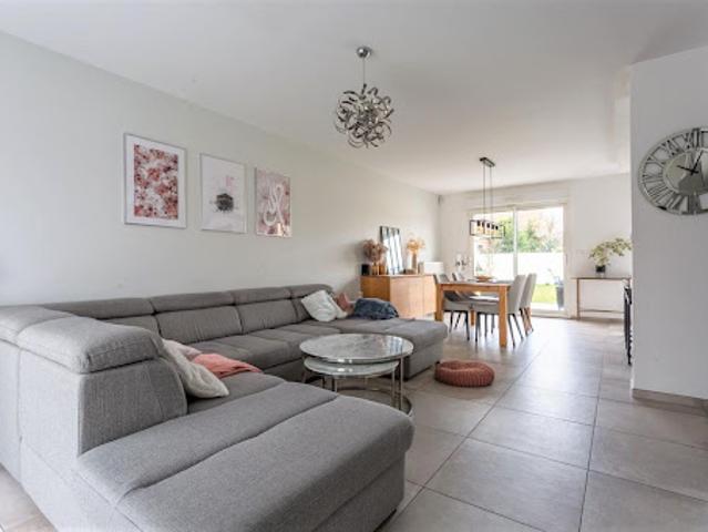 Location Maison 4 pièces 109.05 m2 Sainte genevieve des bois