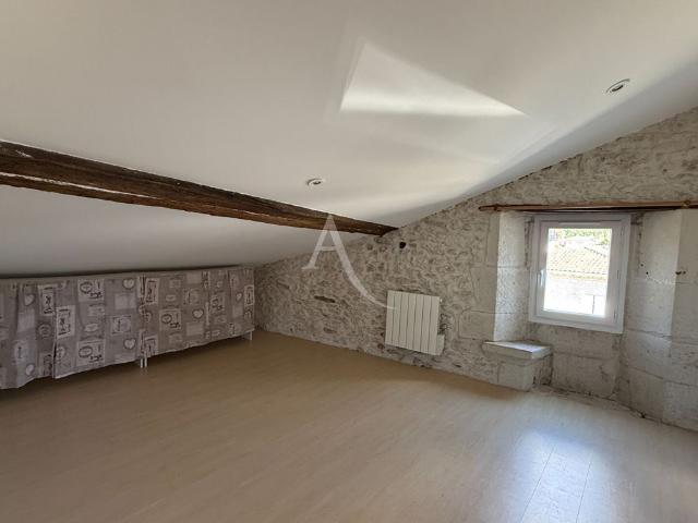 Location maison 4 pièces, 109.00m², La Chapelle des Pots
