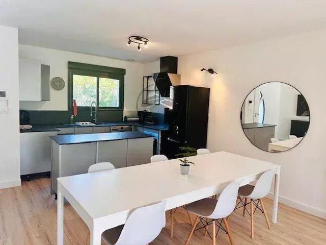Louer maison de 4 pièces 100 m² 1 730 € à Prades le Lez 34730: une annonce Arthurimmo.com