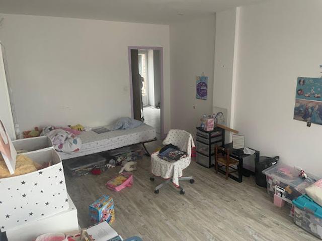 Location Maison 4 pièces 100 m2 Chateau renard