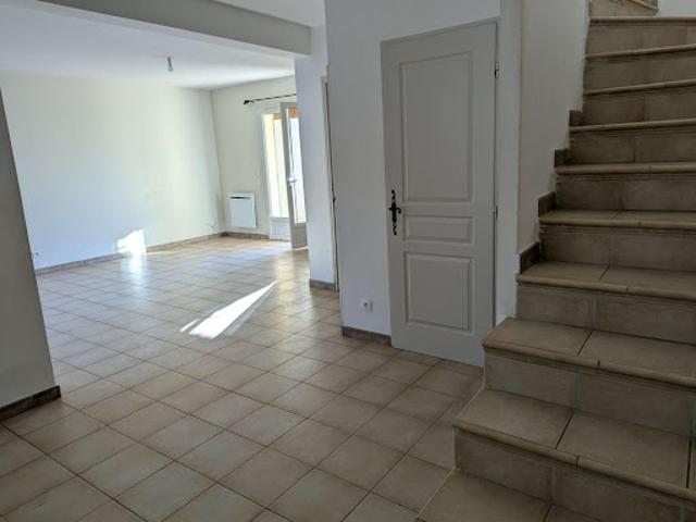 Location Maison 4 pièces 100 m2 L'Isle sur la Sorgue