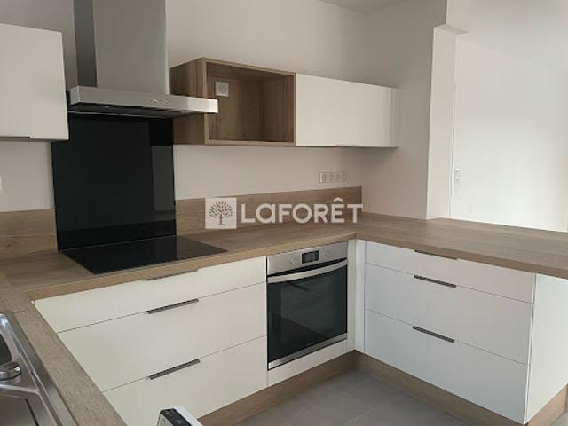 Location Maison 4 pièces 100 m2 Plonéour Lanvern