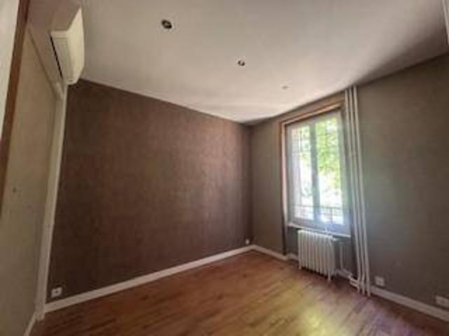 Location maison 4 pièces 100.53 m² à Charnay lès Mâcon 71850 6 1 390 €