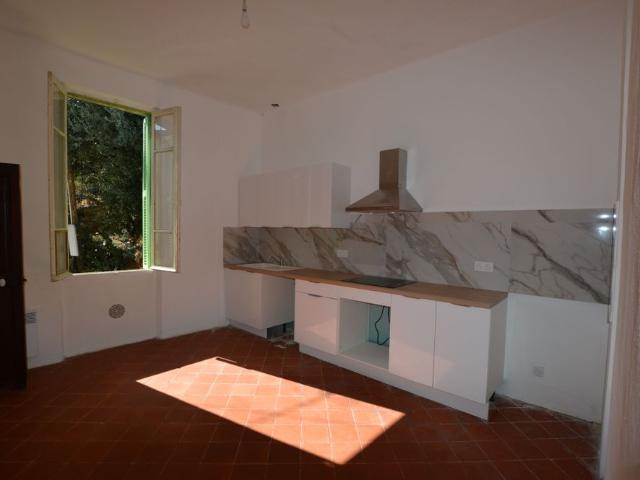 Location Maison 4 pièces 100m² BASTIA 20200