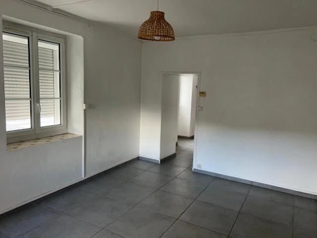 Location Maison 4 pièces 101 m2 Maresché