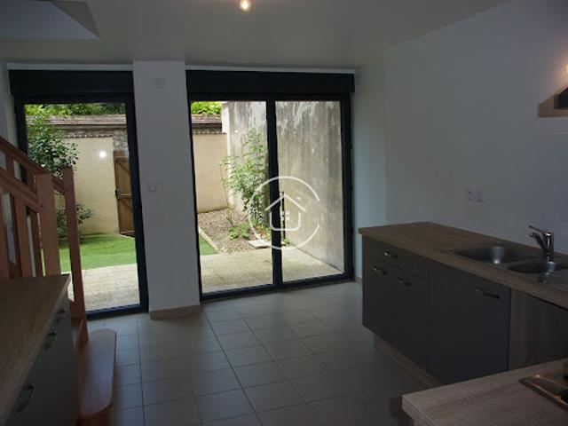 Location Maison 4 pièces 101.34 m2 Vendome