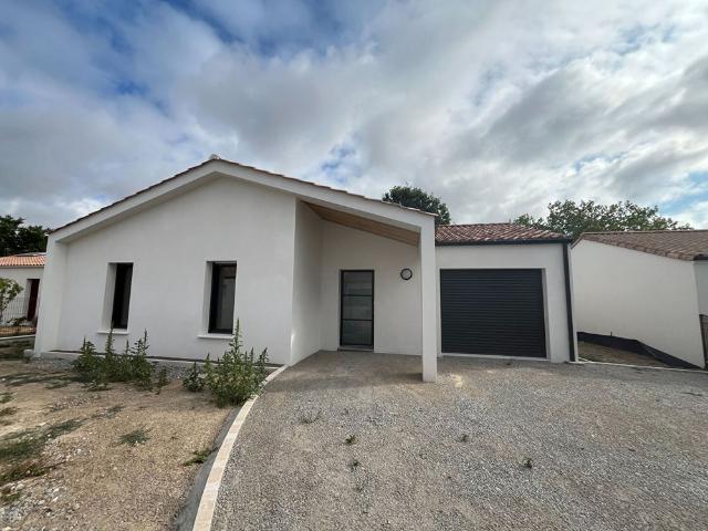 Location maison 4 pièces, 101.40m², Le Poiré sur Vie