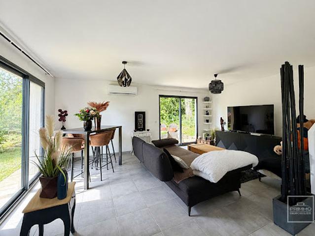 Location Maison 4 pièces 101.74 m2 Saint Cyr au Mont d'Or