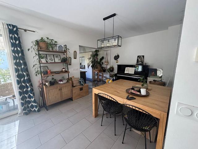 Location Maison 4 pièces 101m² NIMES 30900