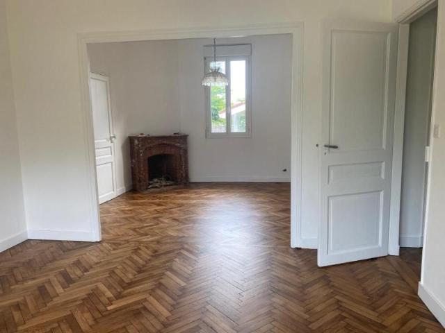 Location Maison 4 pièces 102m² PESSAC 33600