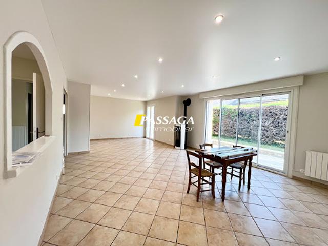 Location Maison 4 pièces 103.87 m2 Sévérac l'Eglise