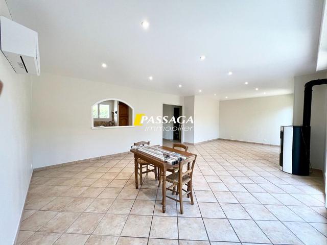 Location Maison 4 pièces 103m²