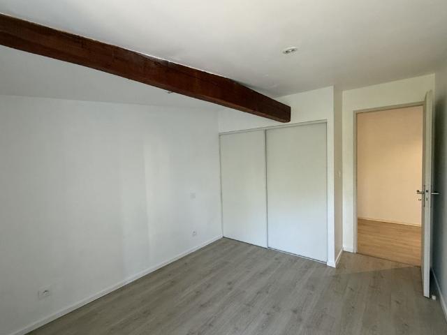 Location Maison 4 pièces 103m² CAZERES 31220