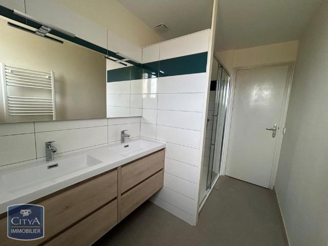 Location Maison 4 pièces 103m² CHATEAUROUX 36000