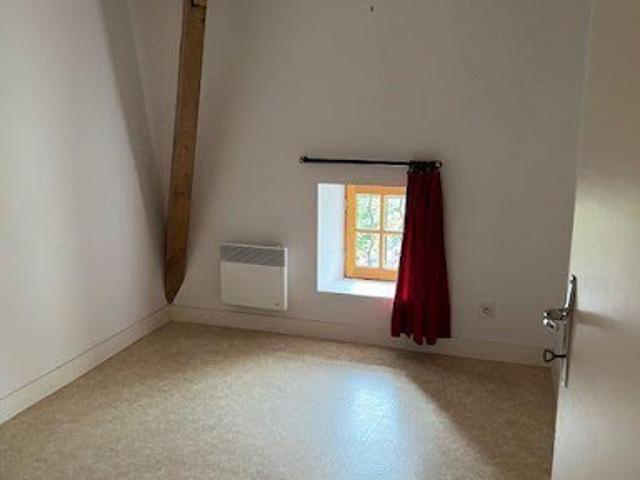 Location Maison 4 pièces 114 m2 Ouzilly