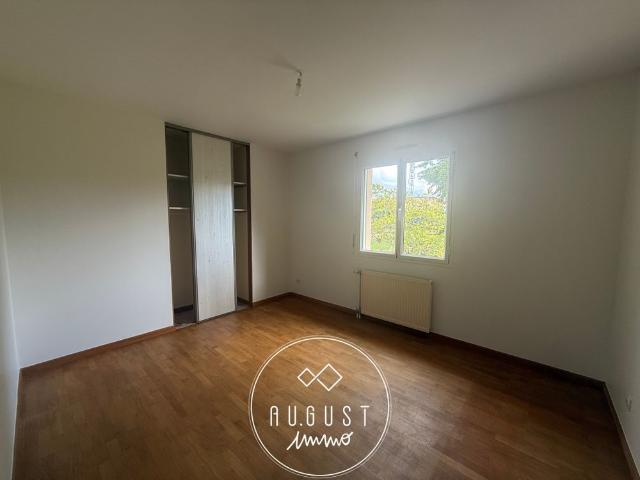 Location Maison 4 pièces 115m² COUZEIX 87270