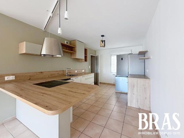 Location Maison 4 pièces 115m² NANTES 44200