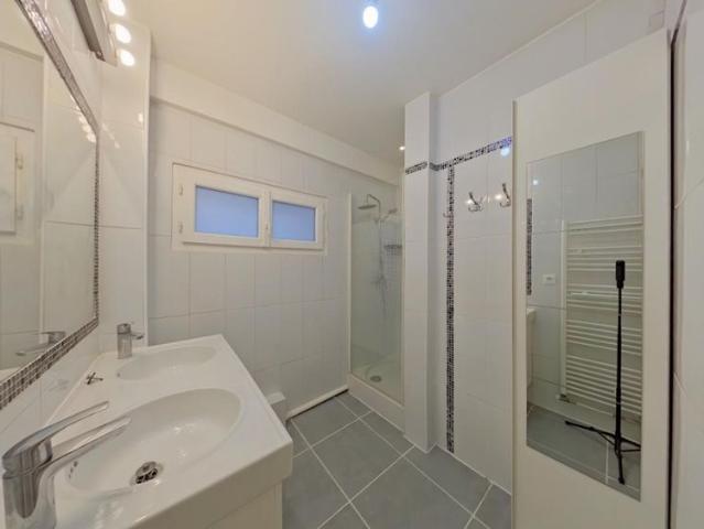 Location Maison 4 pièces 115m² ST GEORGES LES BAILLARGEAUX 86130
