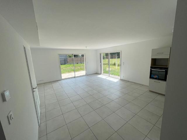 Location Maison 4 pièces 116m²