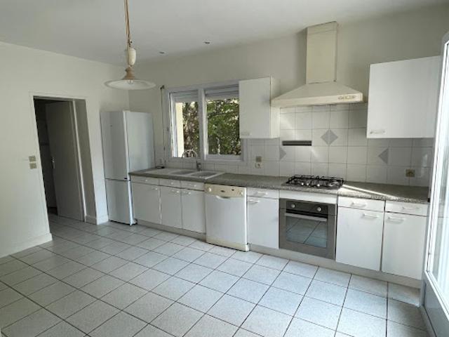 Location Maison 4 pièces 117 m2 Lagord