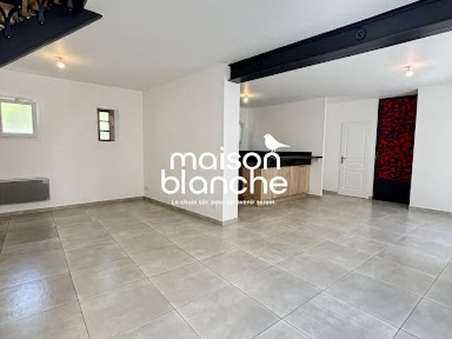 Location Maison 4 pièces 117.2 m2 Coutras
