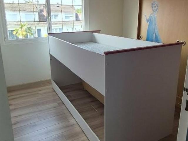 Location Maison 4 pièces 117m² THUMERIES 59239