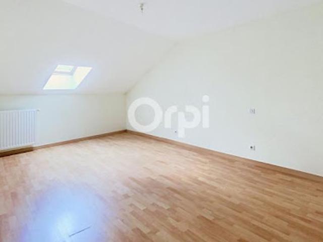 Location Maison 4 pièces 118 m2 Neufchâteau