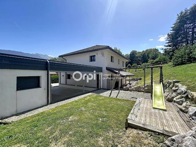 Location Maison 4 pièces 119 m2 Mercury