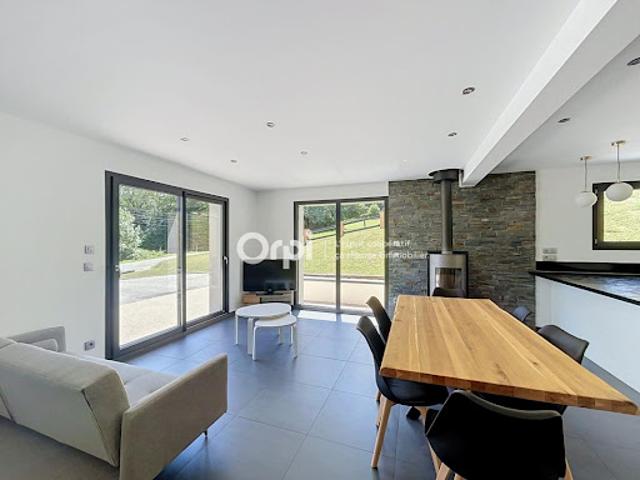 Location Maison 4 pièces 119 m2 Mercury