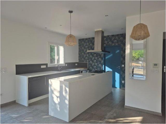 Location Maison 4 pièces 119 m2 Tornac
