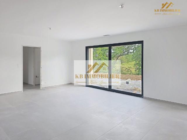 Location Maison 4 pièces 119m² CHOMERAC 07210