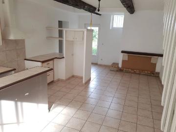 Location Maison 4 pièces 110 m2 à Mèze