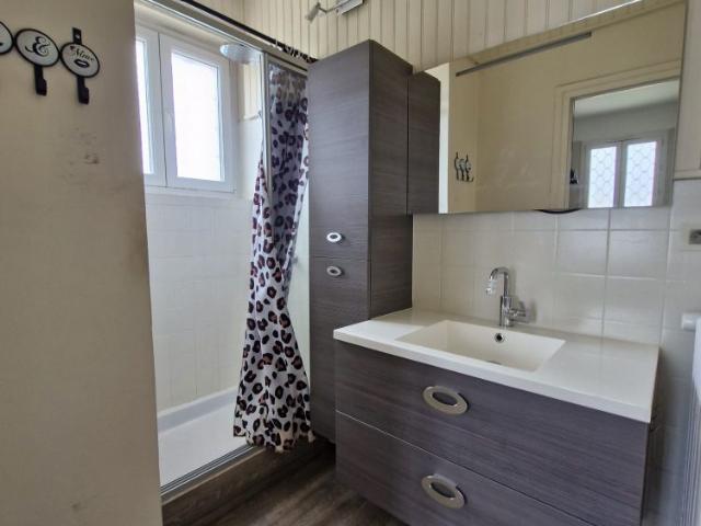Location Maison 4 pièces 110m² ROUSSILLON 38150