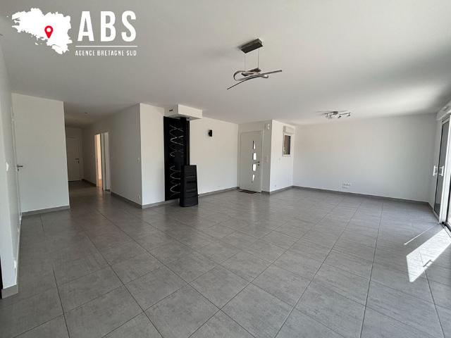 Location Maison 4 pièces 111m²