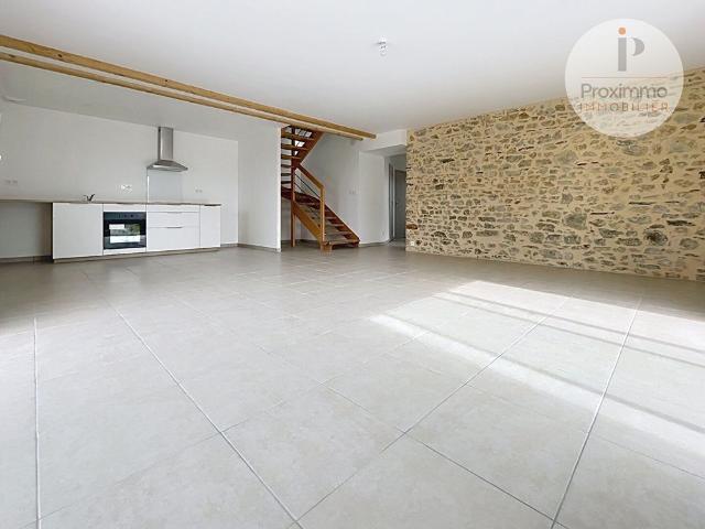 Location Maison 4 pièces 112m²