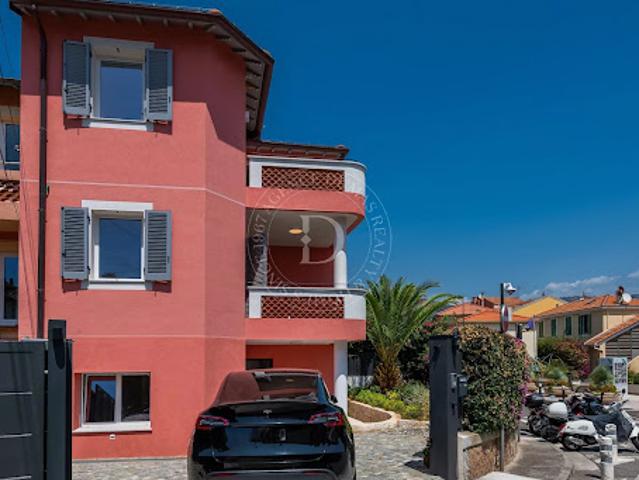 Location Maison 4 pièces 113.76 m2 Saint Jean Cap Ferrat