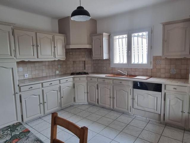 Location Maison 4 pièces 124m² ST BRES 34670