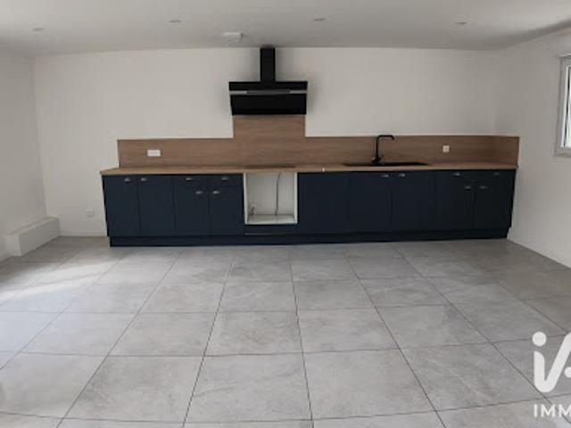 Location Maison 4 pièces 125 m2 Fronsac