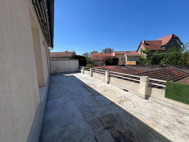 Location Maison 4 pièces 125m²