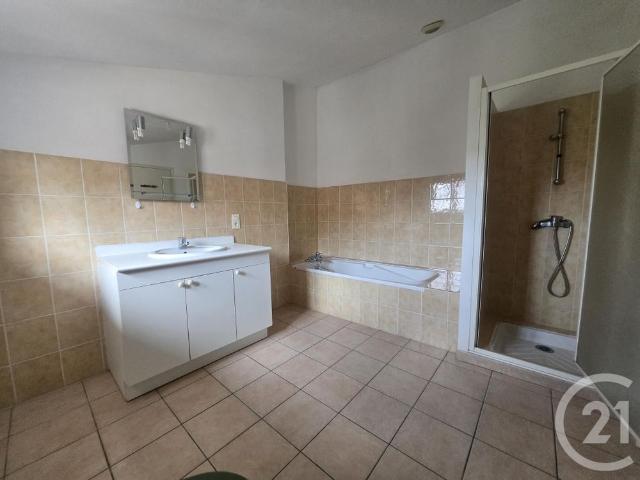Location Maison 4 pièces 125m² BRIATEXTE 81390