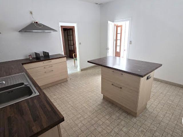 Location Maison 4 pièces 127.34 m2 Chevilly